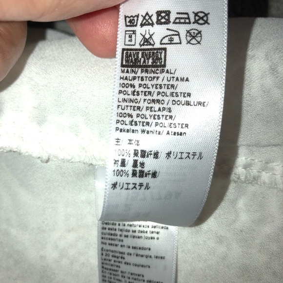 TOPSHOP White Lace Overlay Off Shoulder Wide Strap Crop Top Sz 2 - Picture 8 of 10